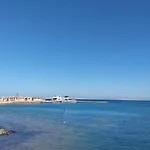Hambra Avenue
